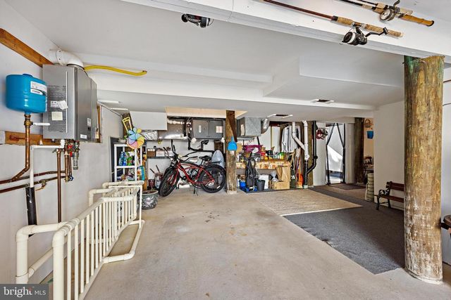 4 W JOSHUA AVE, Long Beach Township, NJ 08008