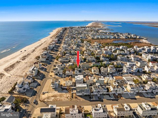 4 W JOSHUA AVE, Long Beach Township, NJ 08008