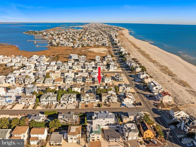 4 W JOSHUA AVE, Long Beach Township, NJ 08008