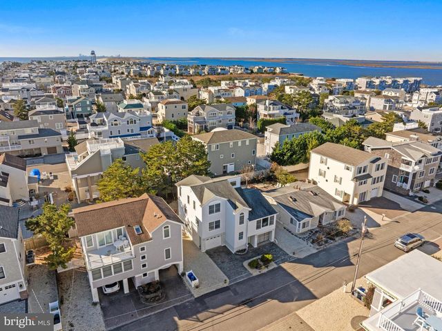 4 W JOSHUA AVE, Long Beach Township, NJ 08008