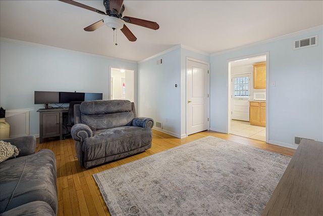 524 MINERAL RD, Memphis, TN 38120