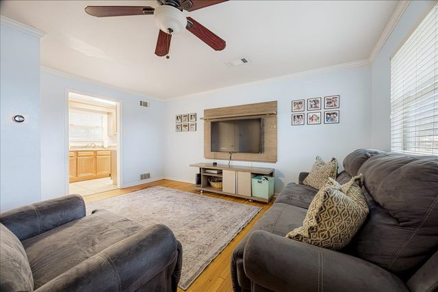 524 MINERAL RD, Memphis, TN 38120