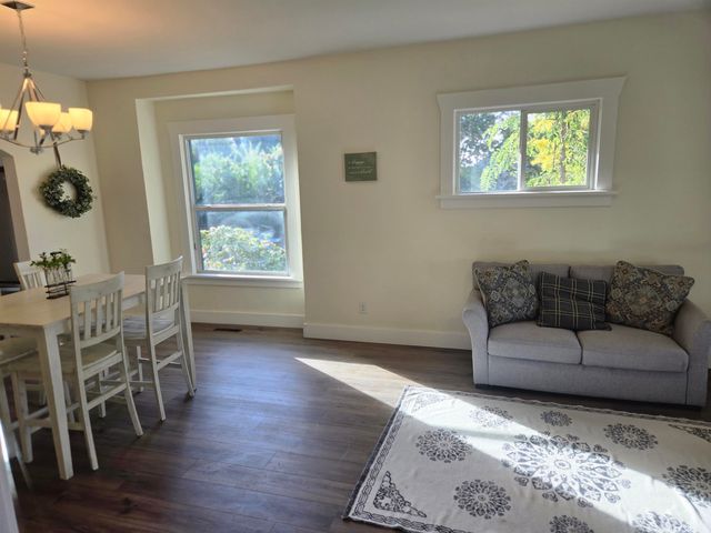 3228 N Nelson St, Spokane, WA 99207