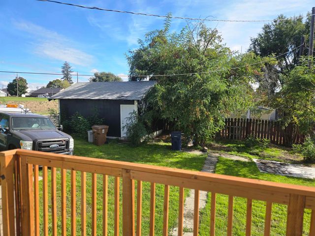 3228 N Nelson St, Spokane, WA 99207