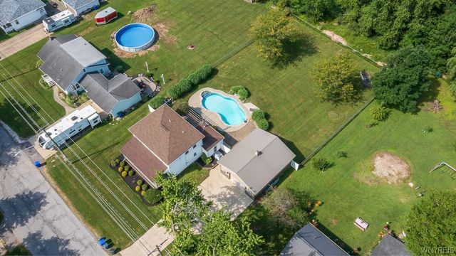 212 East Avenue, West Seneca, NY 14224