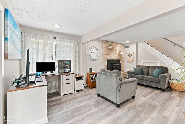7990 Ebony Drive, Nineveh, IN 46164