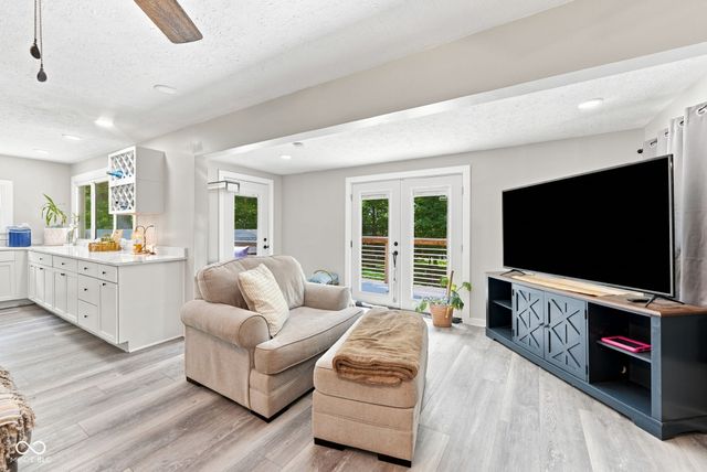 7990 Ebony Drive, Nineveh, IN 46164