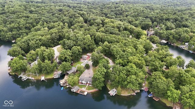 7990 Ebony Drive, Nineveh, IN 46164