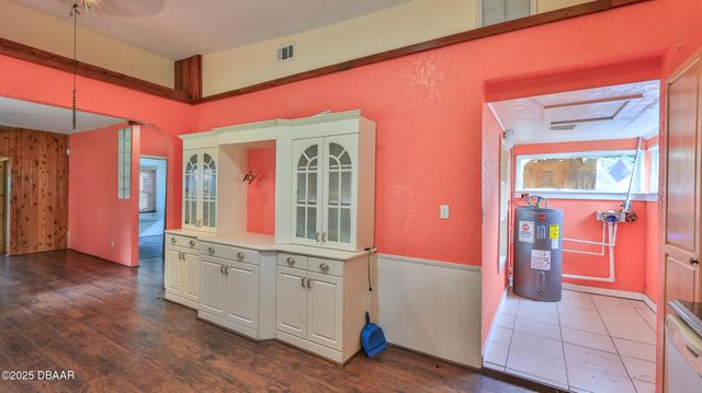 341 Taylor Avenue, Daytona Beach, FL 32114