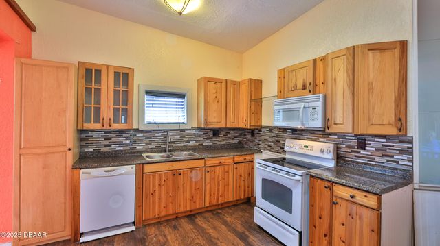 341 Taylor Avenue, Daytona Beach, FL 32114