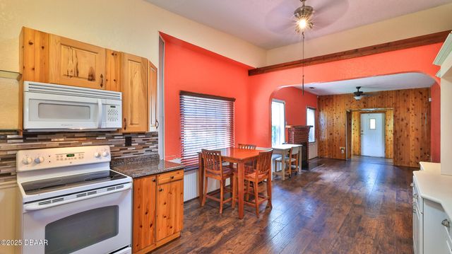 341 Taylor Avenue, Daytona Beach, FL 32114