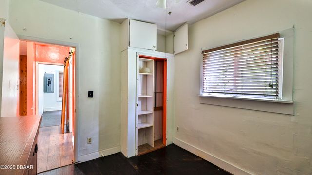 341 Taylor Avenue, Daytona Beach, FL 32114