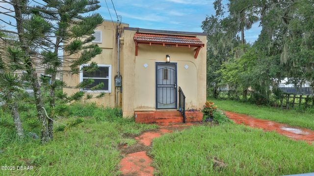 341 Taylor Avenue, Daytona Beach, FL 32114