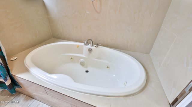 341 Taylor Avenue, Daytona Beach, FL 32114