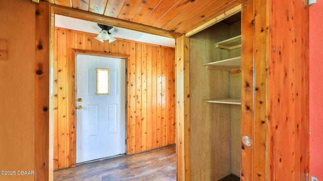 341 Taylor Avenue, Daytona Beach, FL 32114