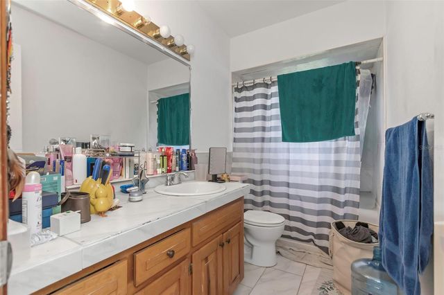 17500 MARSH ROAD, Lutz, FL 33558