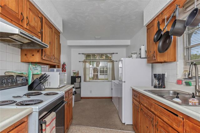 17500 MARSH ROAD, Lutz, FL 33558