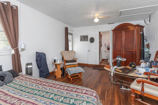 17500 MARSH ROAD, Lutz, FL 33558