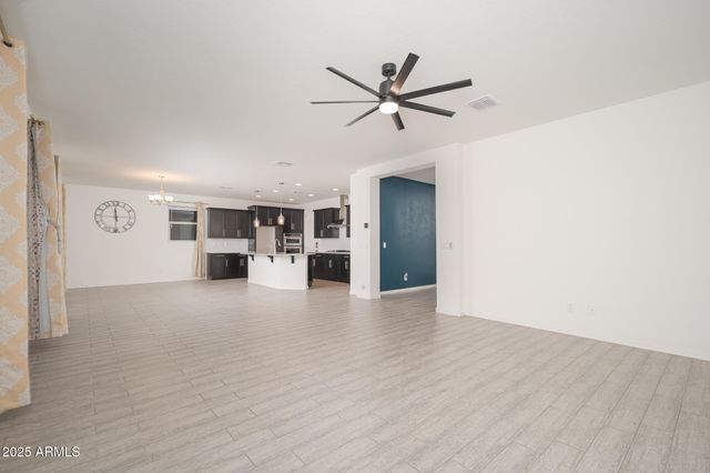 5038 E GLENCOVE Street, Mesa, AZ 85205