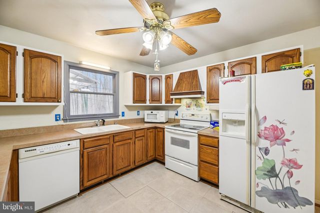 2650 SOLOMONS ISLAND RD, Huntingtown, MD 20639