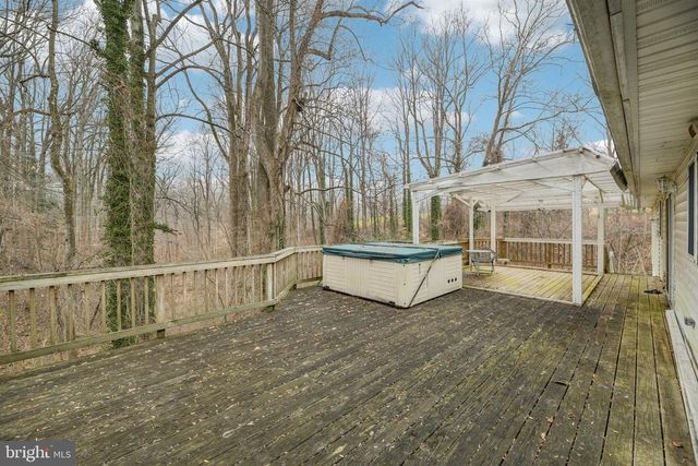 2650 SOLOMONS ISLAND RD, Huntingtown, MD 20639