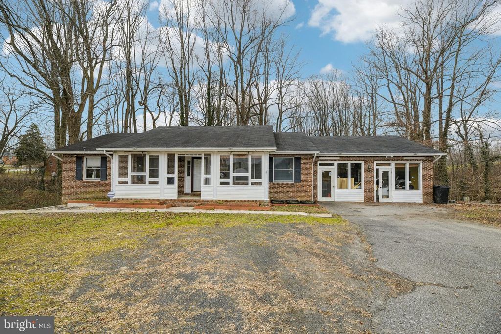 2650 SOLOMONS ISLAND RD, Huntingtown, MD 20639