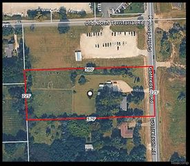 5949 Gotfredson Road, Salem Township, MI 48170