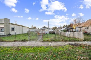 1121 N Tower Avenue, Centralia, WA 98531