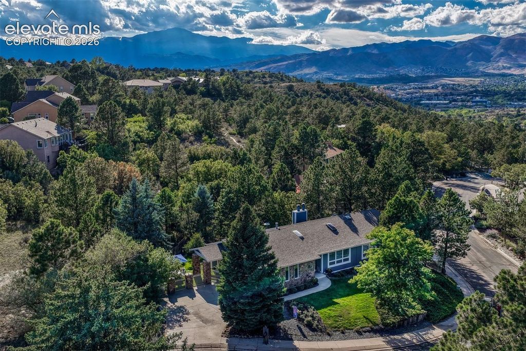 1602 Vickers Drive, Colorado Springs, CO 80918 — photo 2