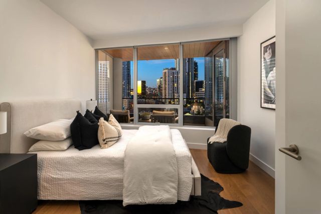 888 W E Street 1105, San Diego, CA 92101