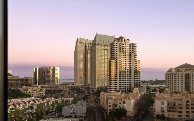 888 W E Street 1105, San Diego, CA 92101