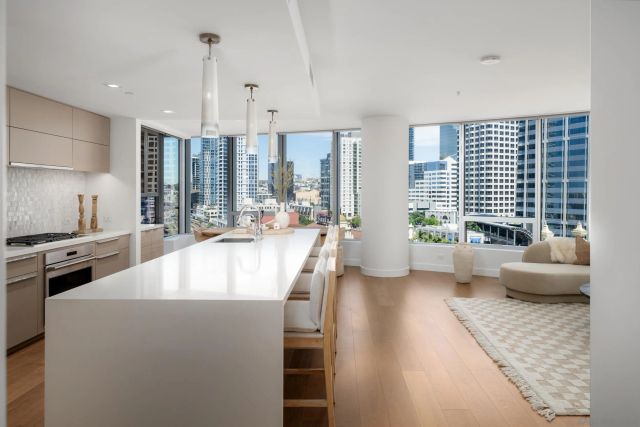 888 W E Street 1105, San Diego, CA 92101