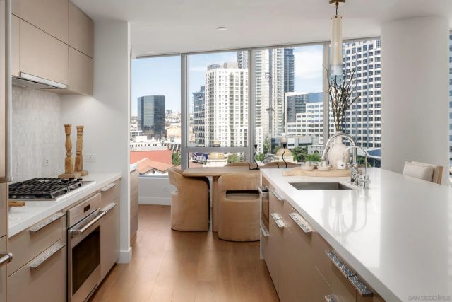 888 W E Street 1105, San Diego, CA 92101