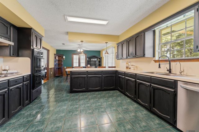 23362 Joe May Rd, Denham Springs, LA 70726