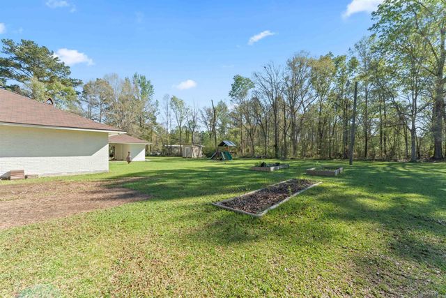 23362 Joe May Rd, Denham Springs, LA 70726