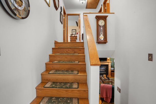 2710 66th St NW, Minot, ND 58703