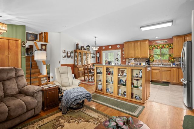 2710 66th St NW, Minot, ND 58703