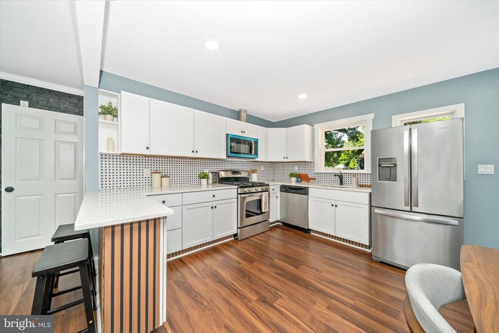 Image 11 of property listing at 6700 PARSONS AVE, Baltimore, MD 21215
