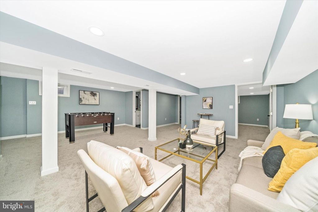 Image 36 of property listing at 6700 PARSONS AVE, Baltimore, MD 21215