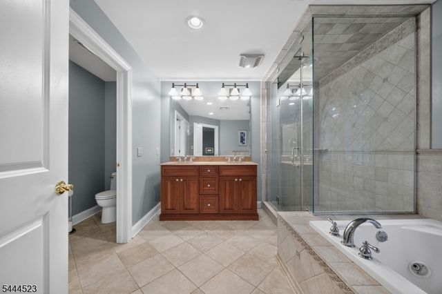 721 Ringwood Ave, Pompton Lakes Boro, NJ 07442