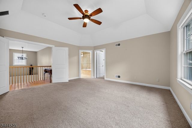 721 Ringwood Ave, Pompton Lakes Boro, NJ 07442