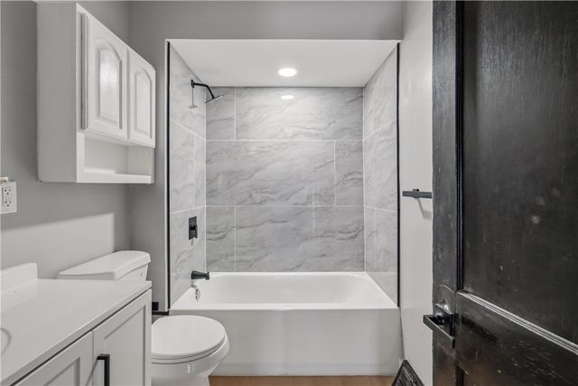 1437 Orchlee St, Brighton Heights, PA 15212