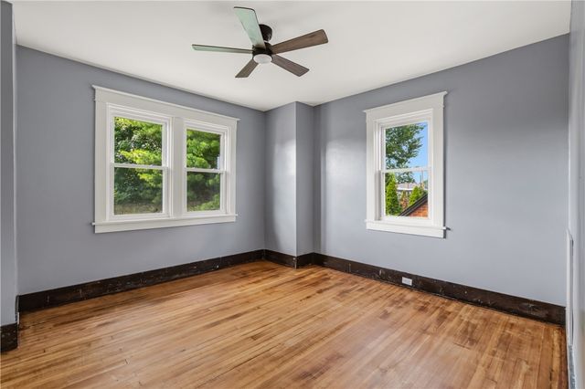 1437 Orchlee St, Brighton Heights, PA 15212