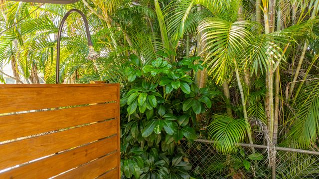 1431 NW 70th Way, Plantation, FL 33313