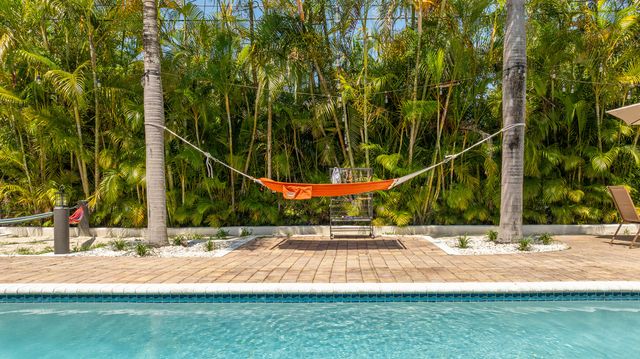 1431 NW 70th Way, Plantation, FL 33313