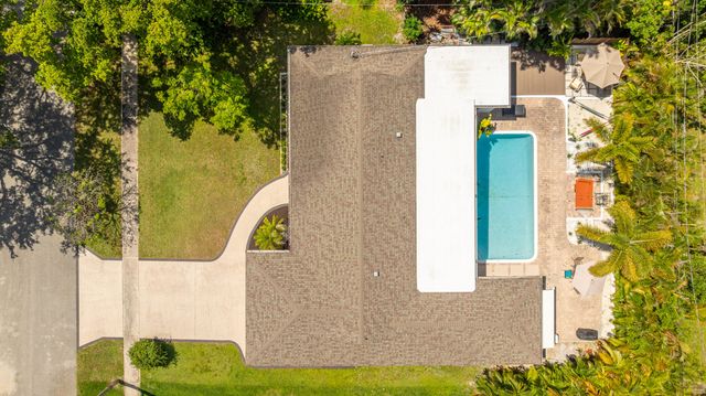 1431 NW 70th Way, Plantation, FL 33313