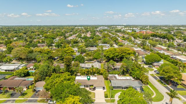 1431 NW 70th Way, Plantation, FL 33313