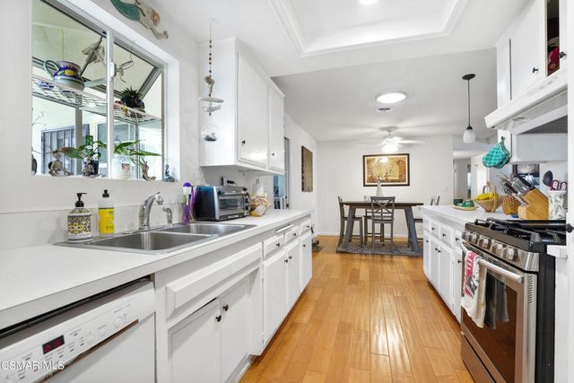 1075 Seybolt Avenue, Camarillo, CA 93010