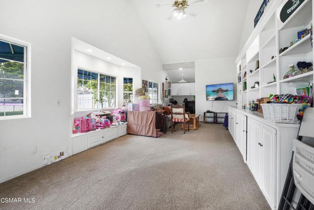 1075 Seybolt Avenue, Camarillo, CA 93010