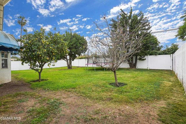 1075 Seybolt Avenue, Camarillo, CA 93010